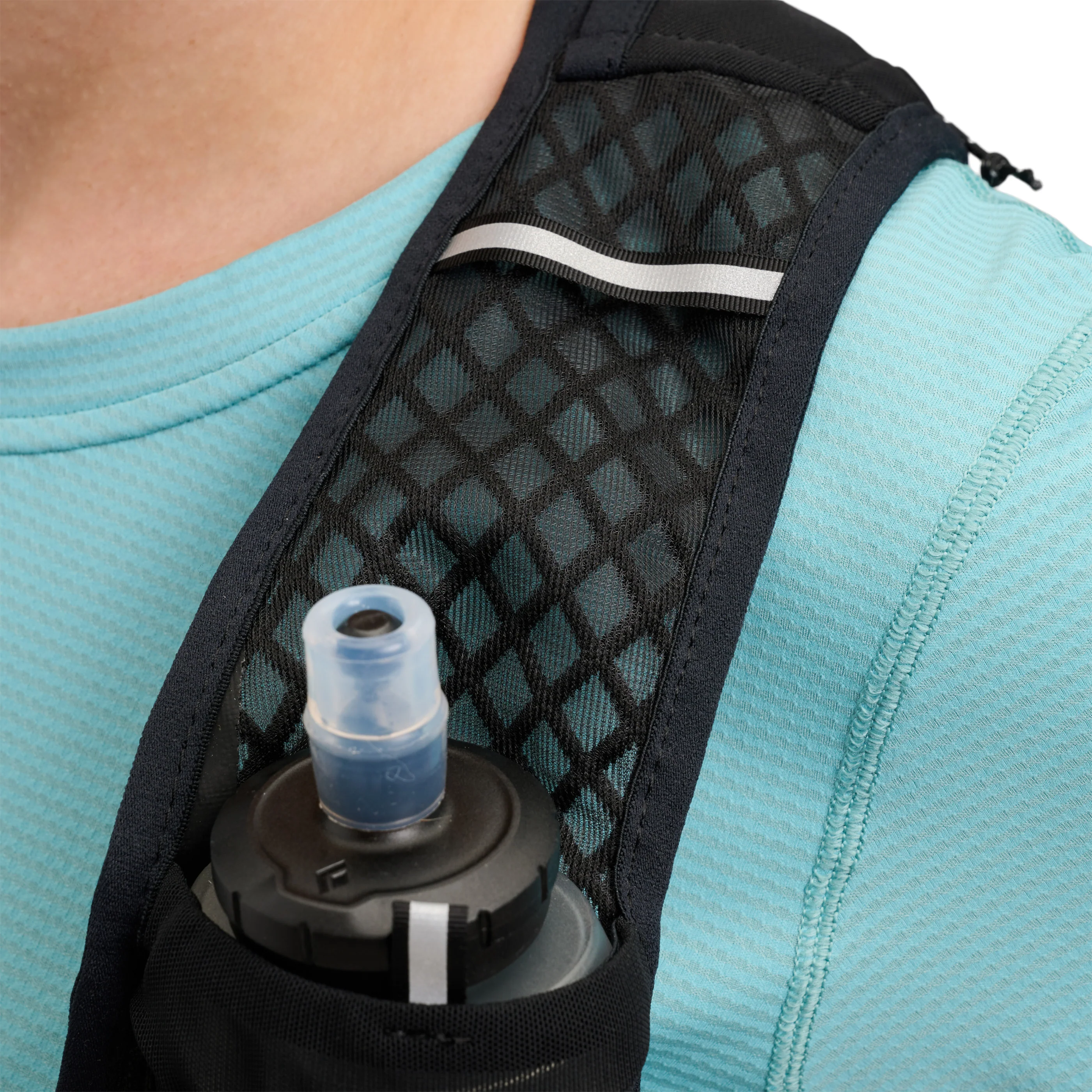 Distance 6 Vest - Image 8