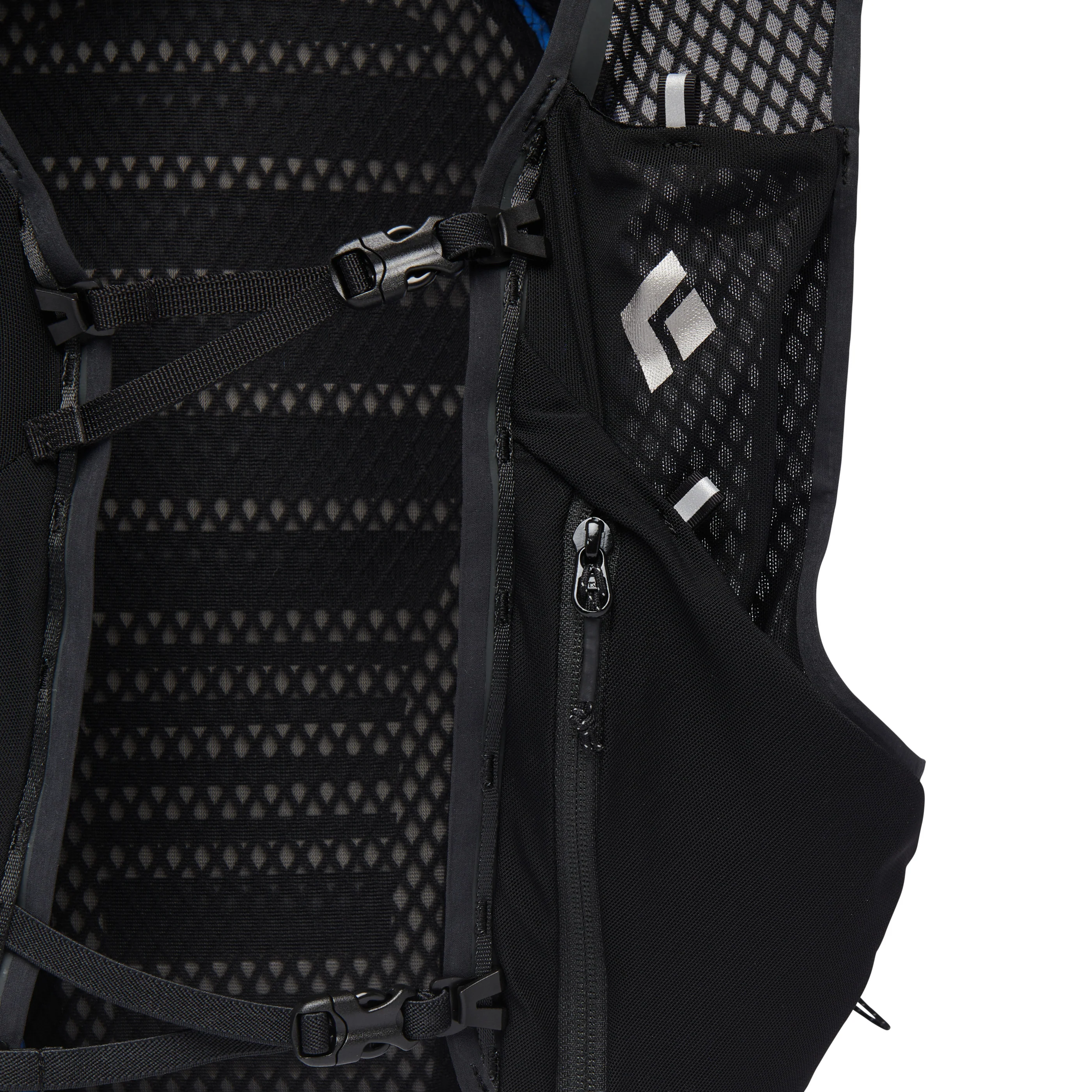 Distance 8 Backpack - Past Season - Image 12