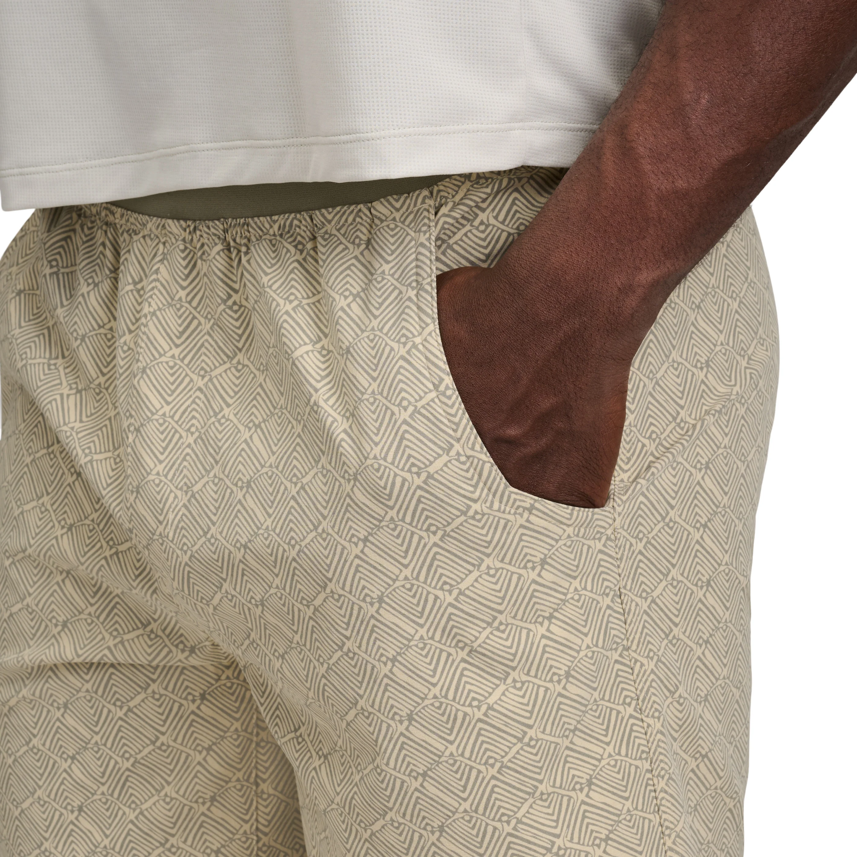 Men's Sierra Shorts 8 in - Image 37
