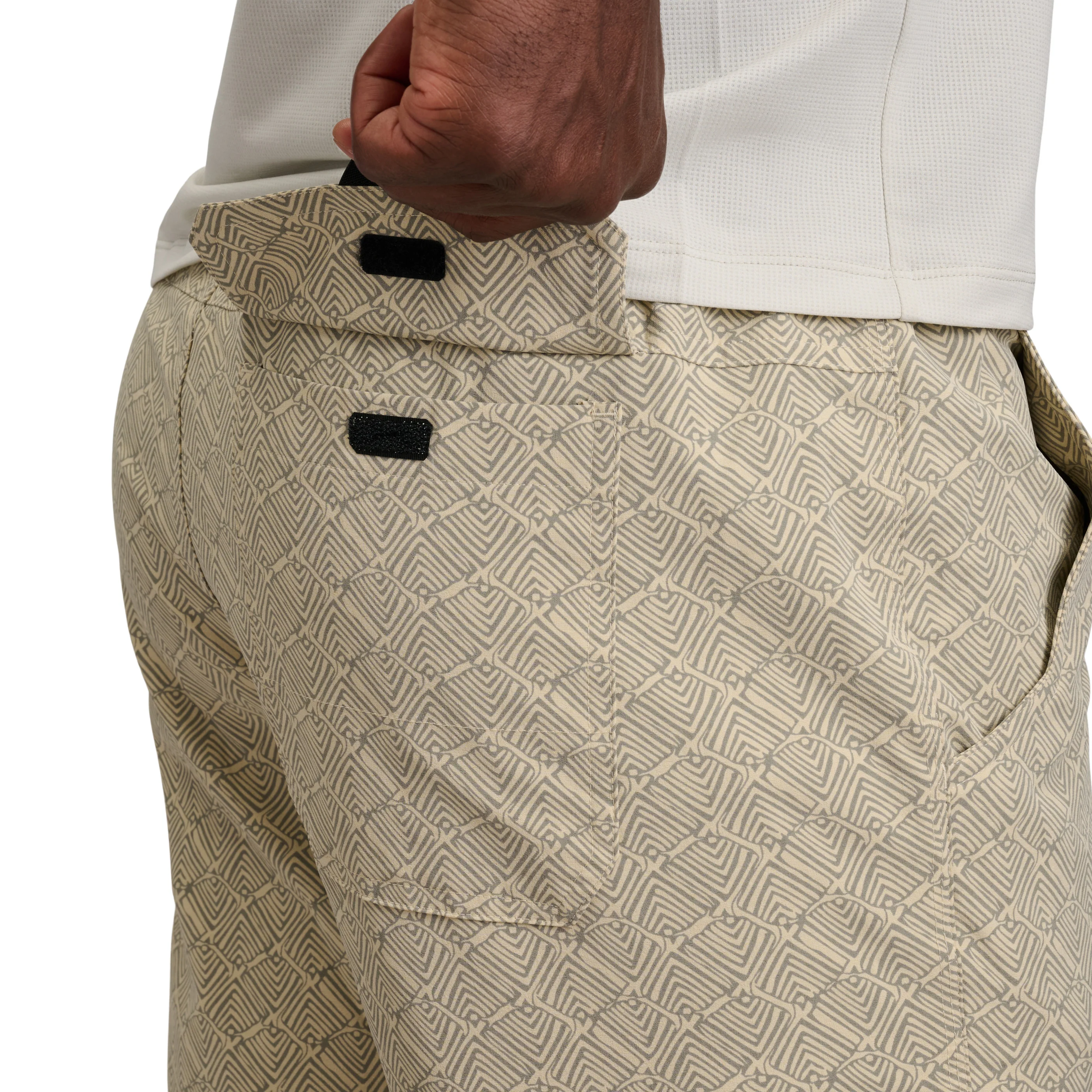 Men's Sierra Shorts 8 in - Image 38