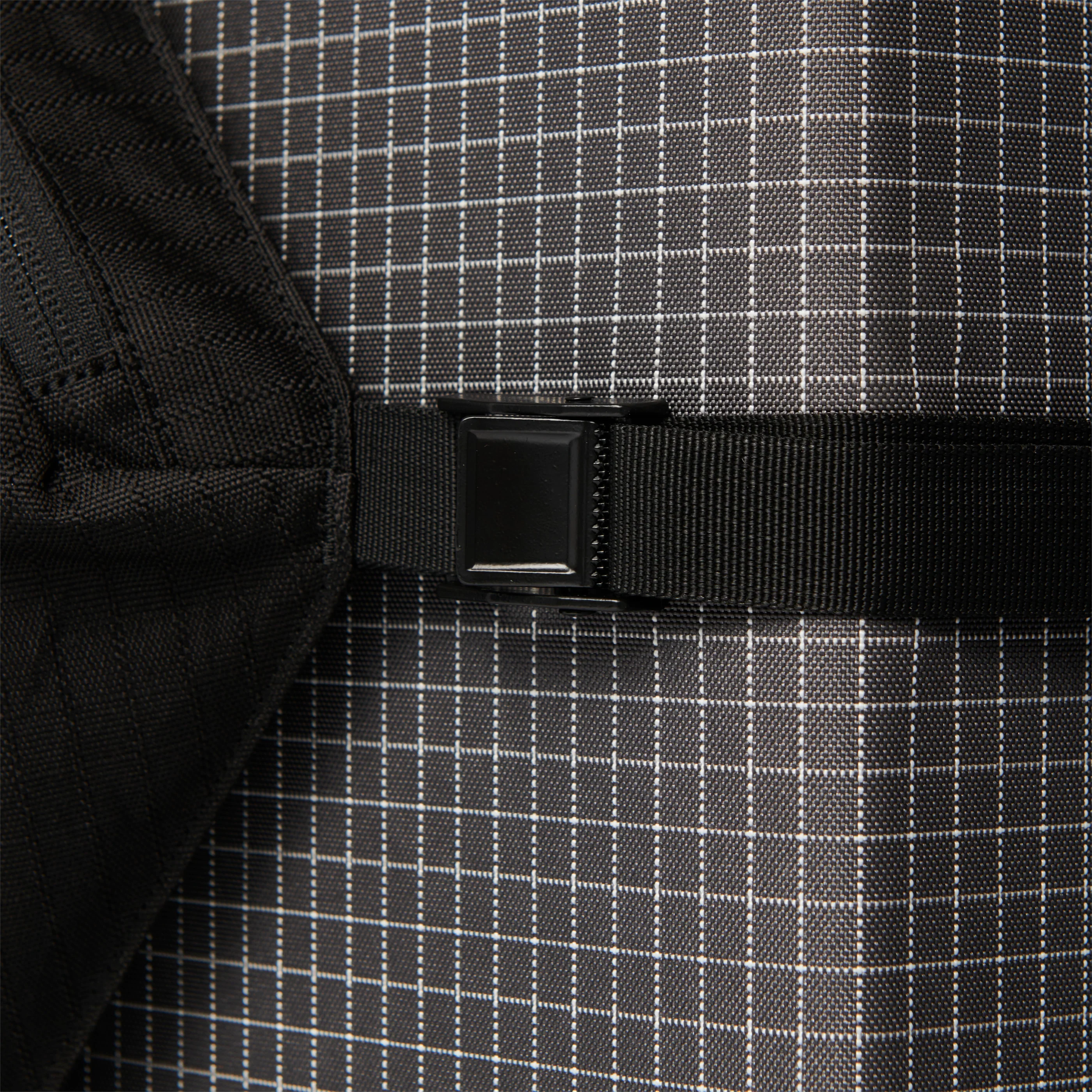 Piggyback Carrying System - Image 2