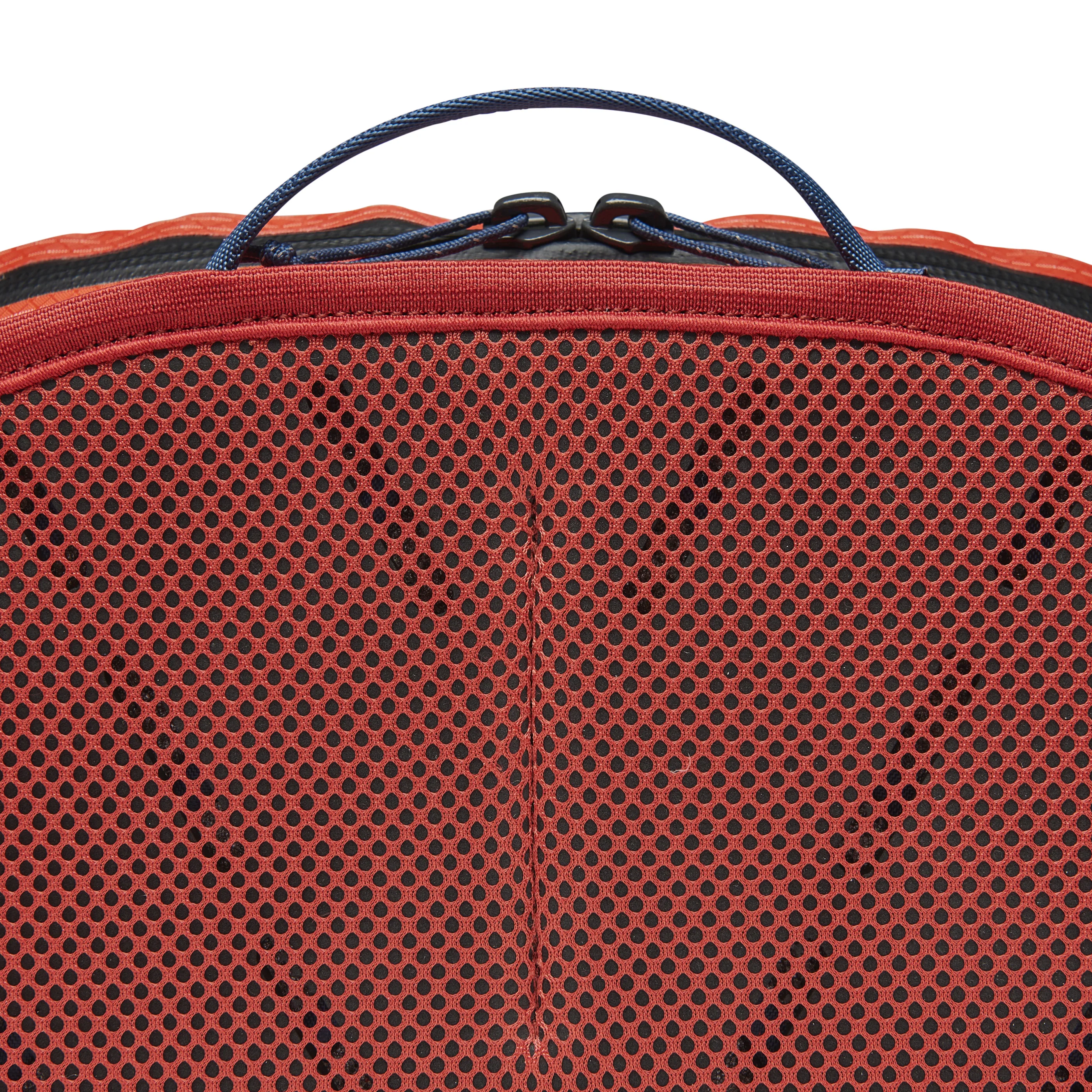Pursuit 6 Waist Pack - Past Season - Image 23