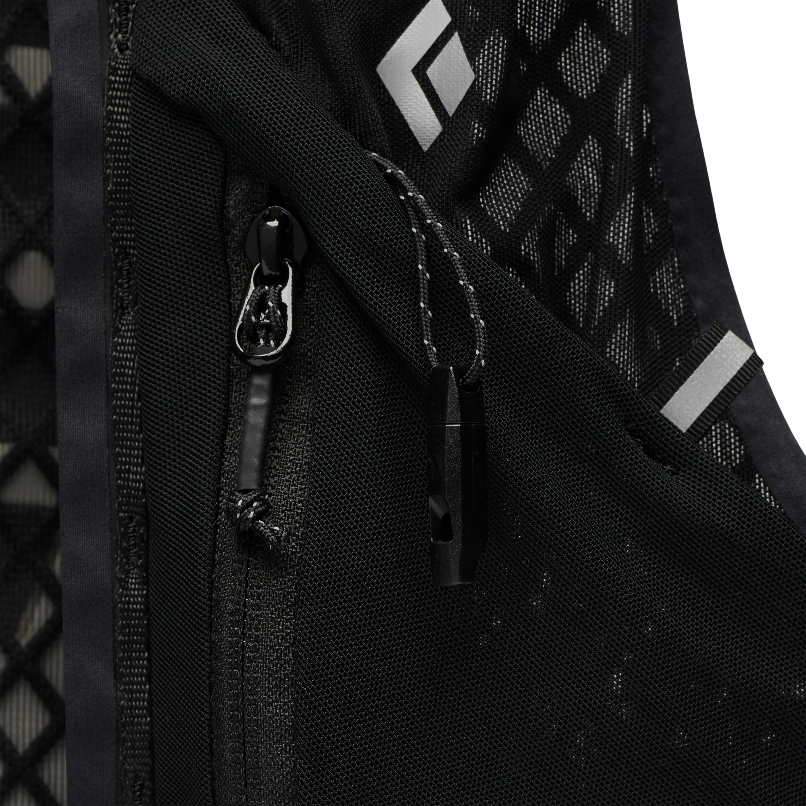Women's Distance 15 Backpack - Image 6