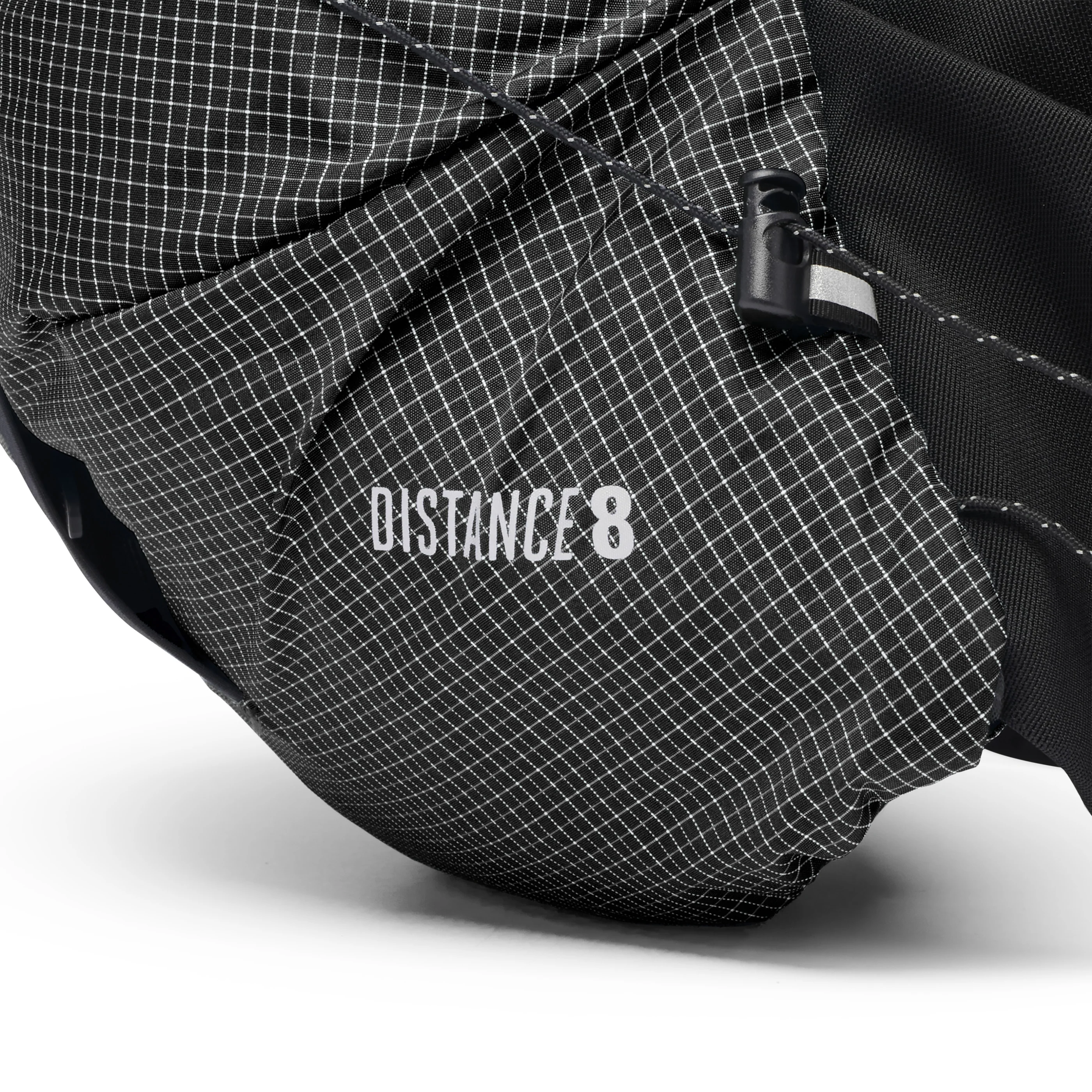 Women's Distance 8 Backpack - Image 3