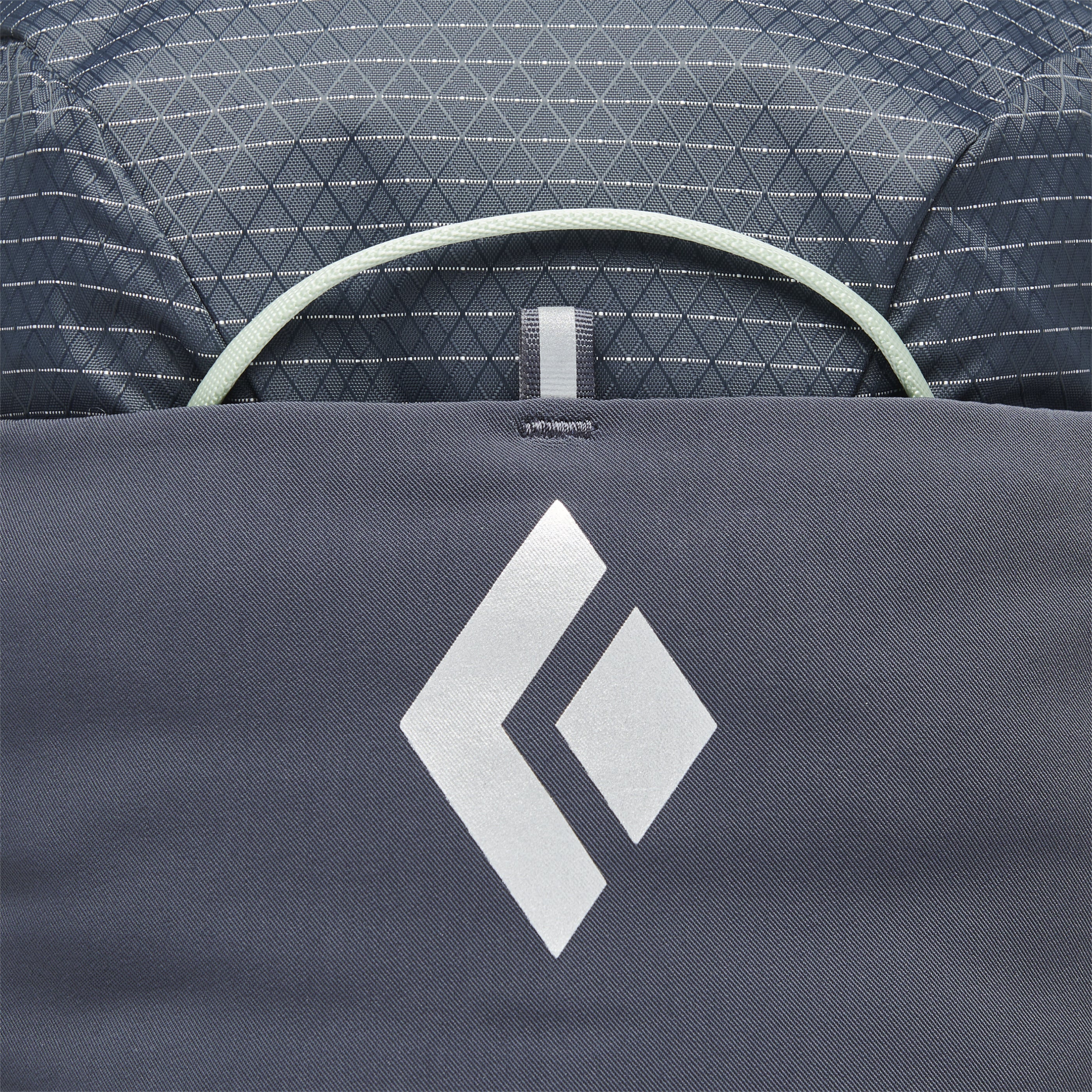 Women's Pursuit 15 Backpack - Past Season - Image 18