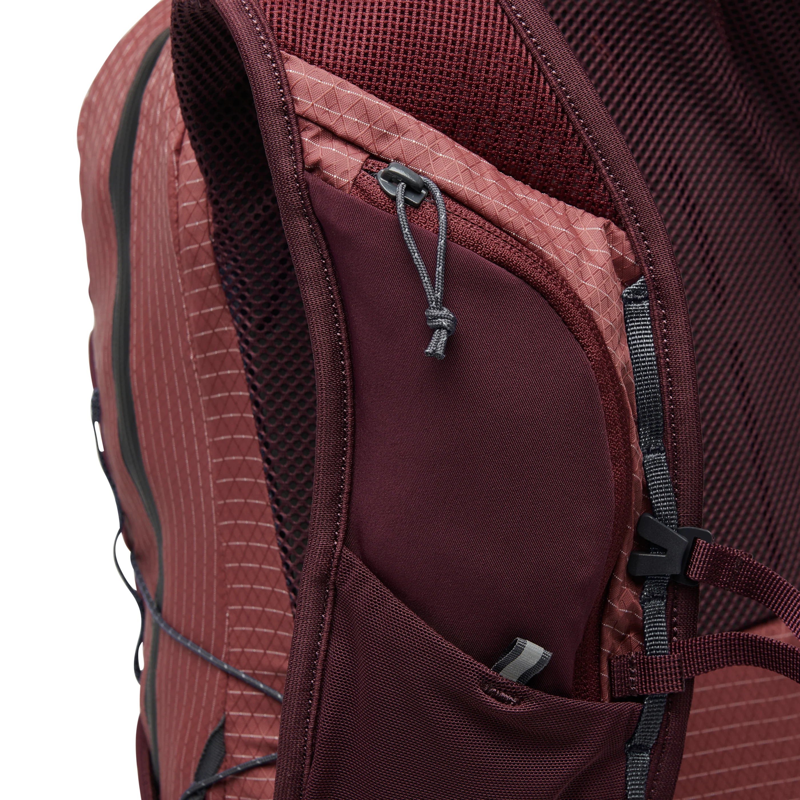 Women's Pursuit 15 Backpack - Past Season - Image 5
