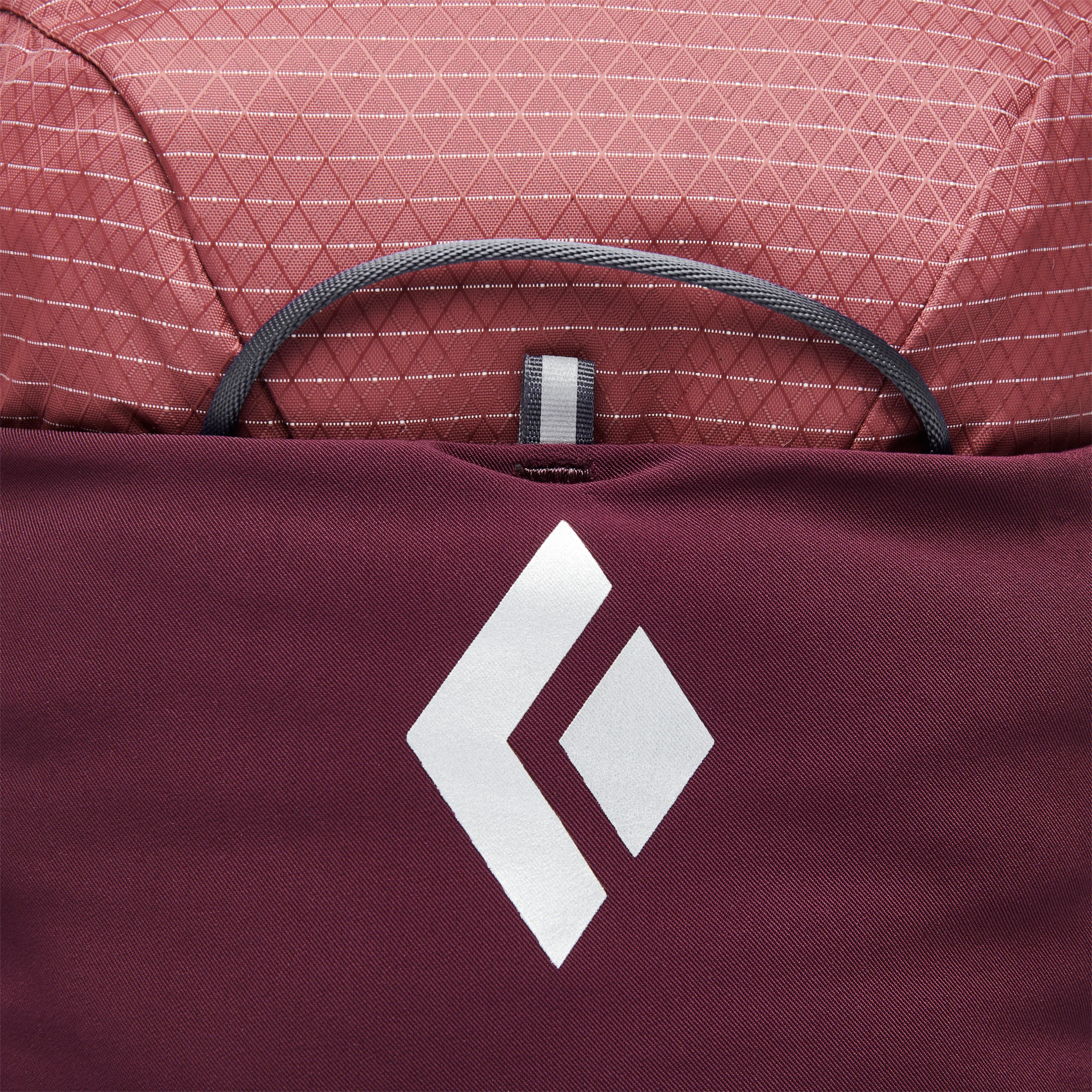 Women's Pursuit 15 Backpack - Past Season - Image 8