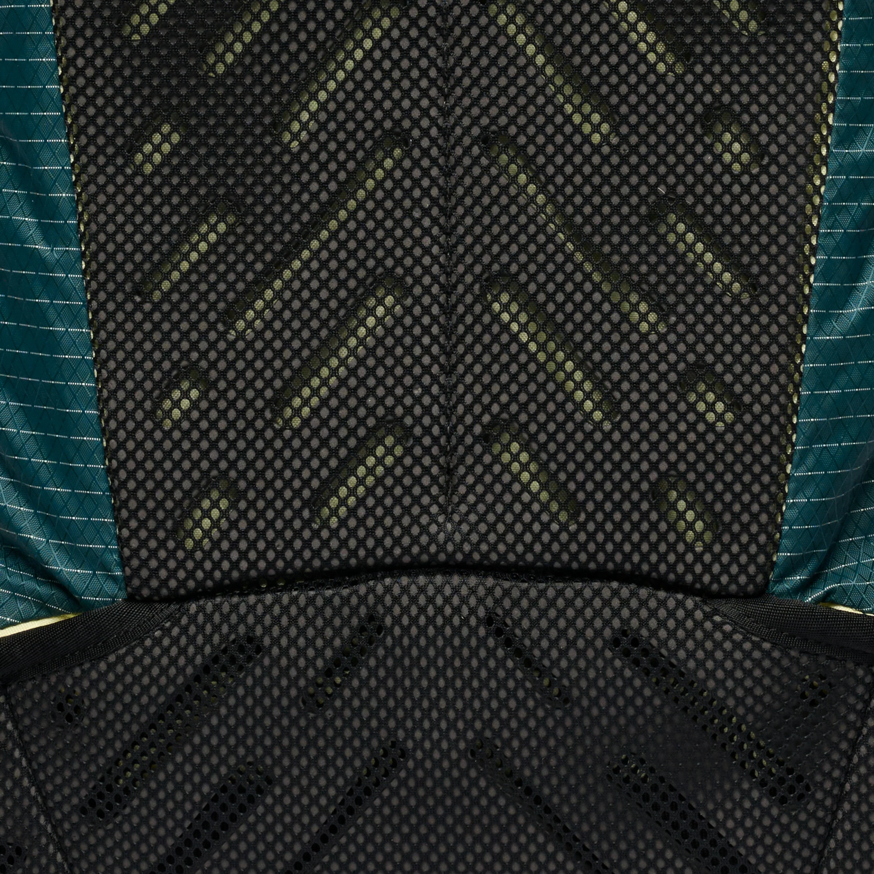 Women's Pursuit 25 Backpack - Image 12